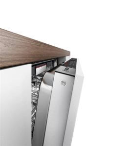 Bosch SMS4ECI14E tự động hé cửa ở tất cả các chương trình rửa
