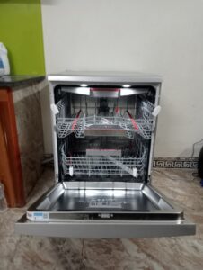 Hệ giàn rửa độc quyền trên máy rửa bát Bosch SMS6ZCI49E