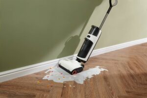 Roborock Dyad Pro Combo với dung tích bình chứa siêu lớn