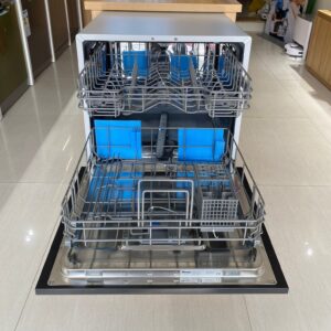 Dung tích 11 bộ với 2 giàn rửa cơ động